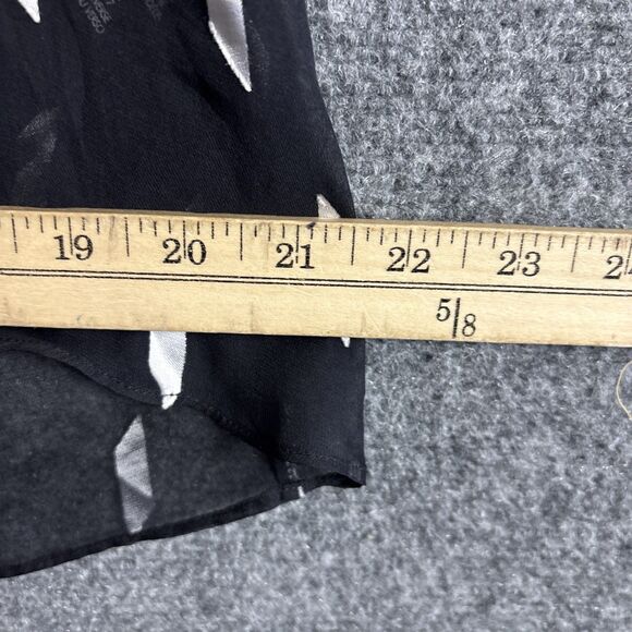 Alice Olivia Top Blouse  Womens Size M Black Sheer Unlined Ethereal Refined - Picture 6 of 8